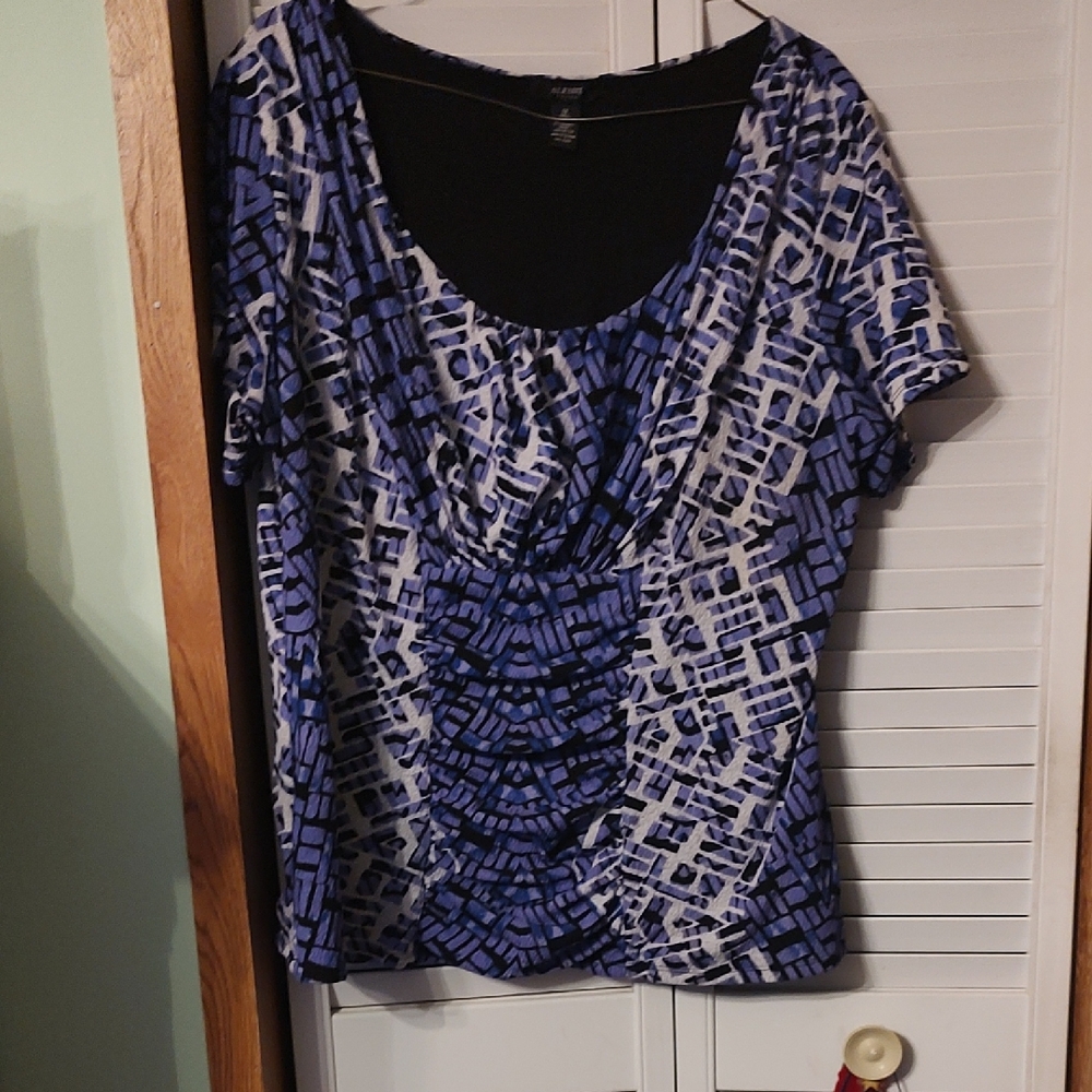 Alfani Purple , Black and White Ruched Blouse